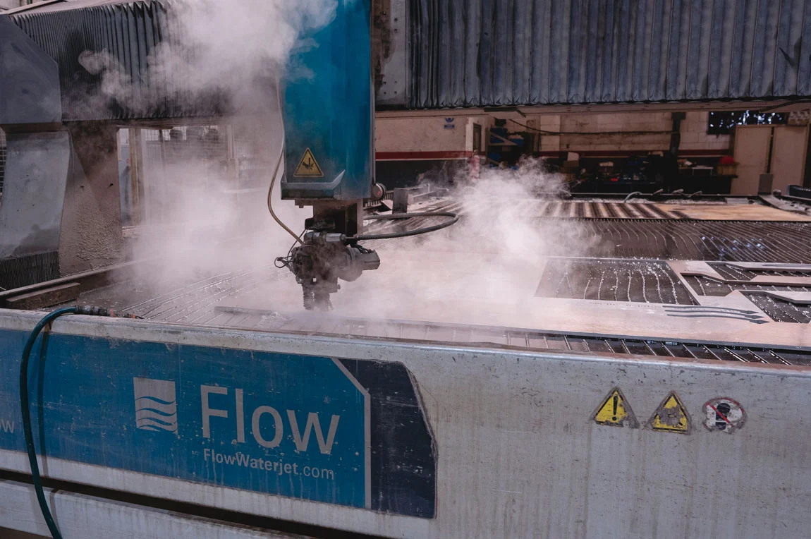 Servicio de corte de metal por agua (Waterjet) en Barcelona y toda España | Grupo Goded