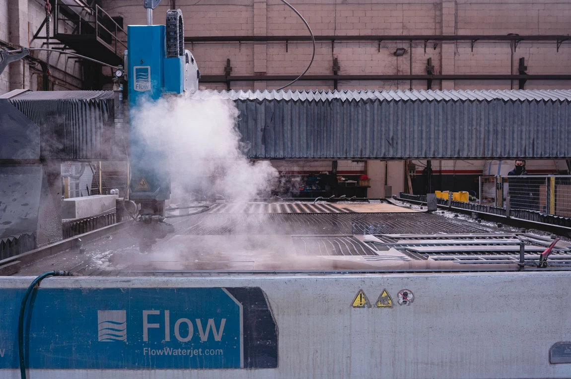 Servicio de corte de metal por agua (Waterjet) en Barcelona y toda España | Grupo Goded