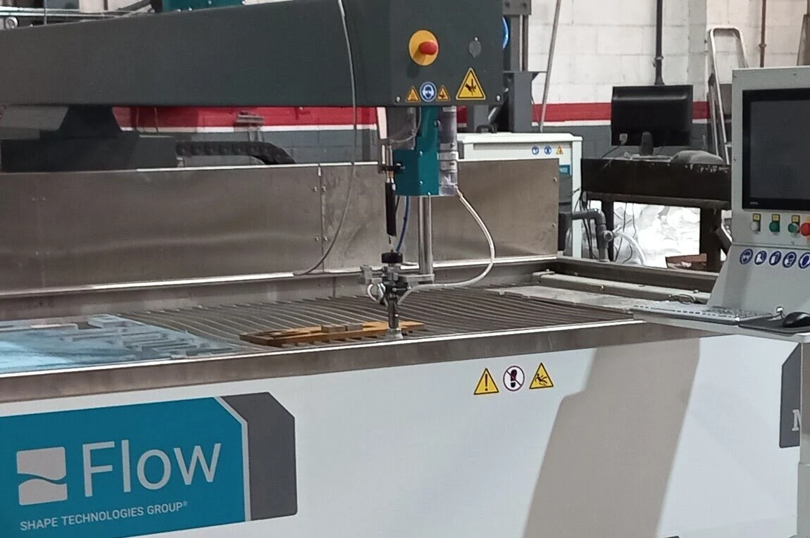 Servicio de corte de metal por agua (Waterjet) en Barcelona y toda España | Grupo Goded